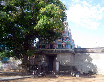 Tiruvetkalam Gopuram